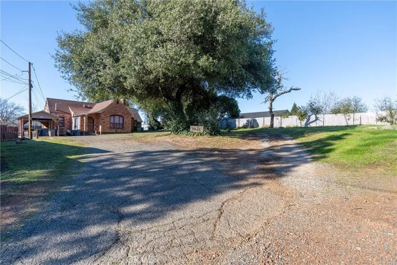 1013 Middlehoff