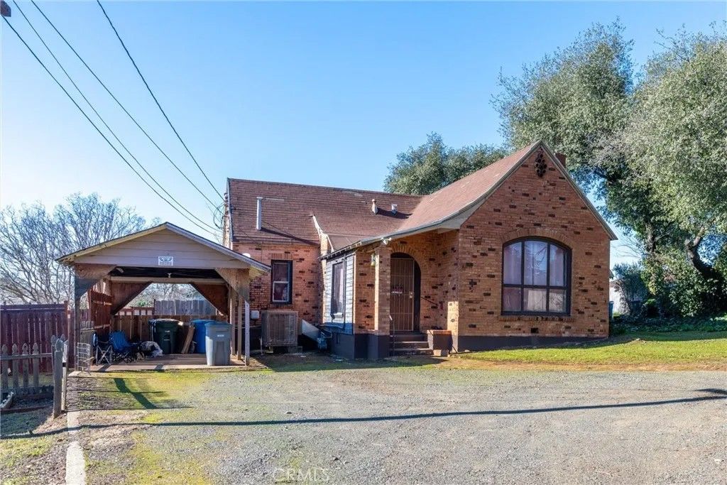 Photo of 1013 Middlehoff Ln, Oroville, CA 95965 (MLS # OR26008378)