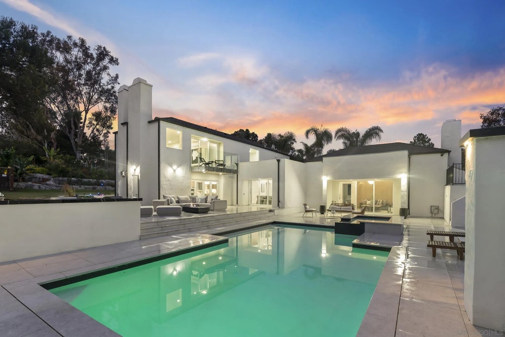 Photo of 14858 Via Del Canon, Del Mar, CA 92014 (MLS # 260015851)