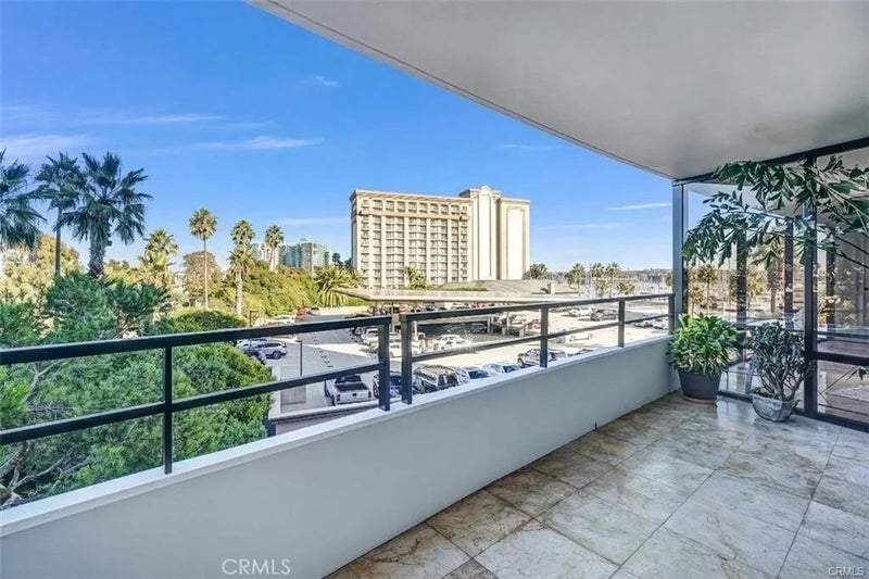 4337 Marina City Dr 149