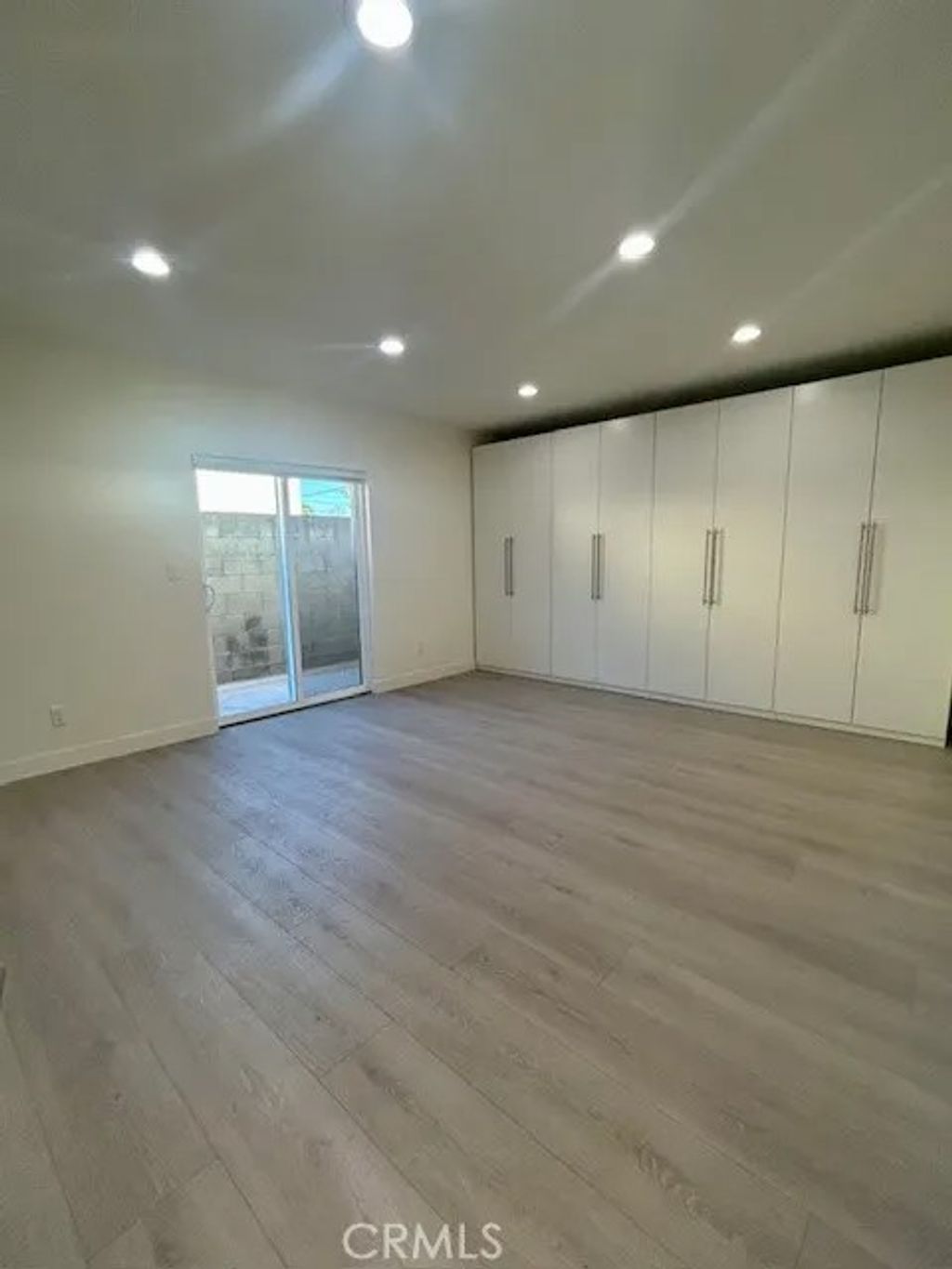 Photo of 5945 Riverdale, North Hollywood, CA 91601 (MLS # GD25277766)