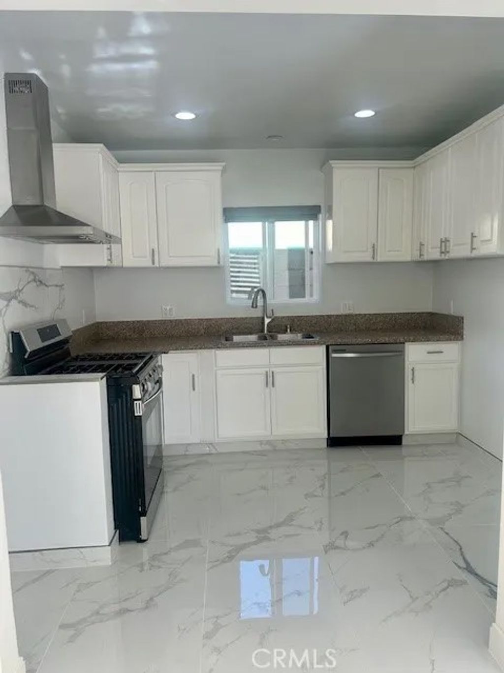 Photo of 5945 Riverdale, North Hollywood, CA 91601 (MLS # GD25277766)