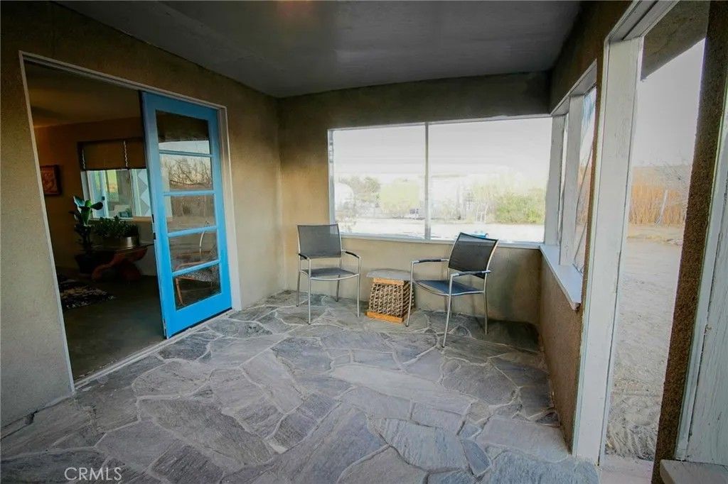 Photo of 915 Dakota Lane, Landers, CA 92285 (MLS # JT26090400)
