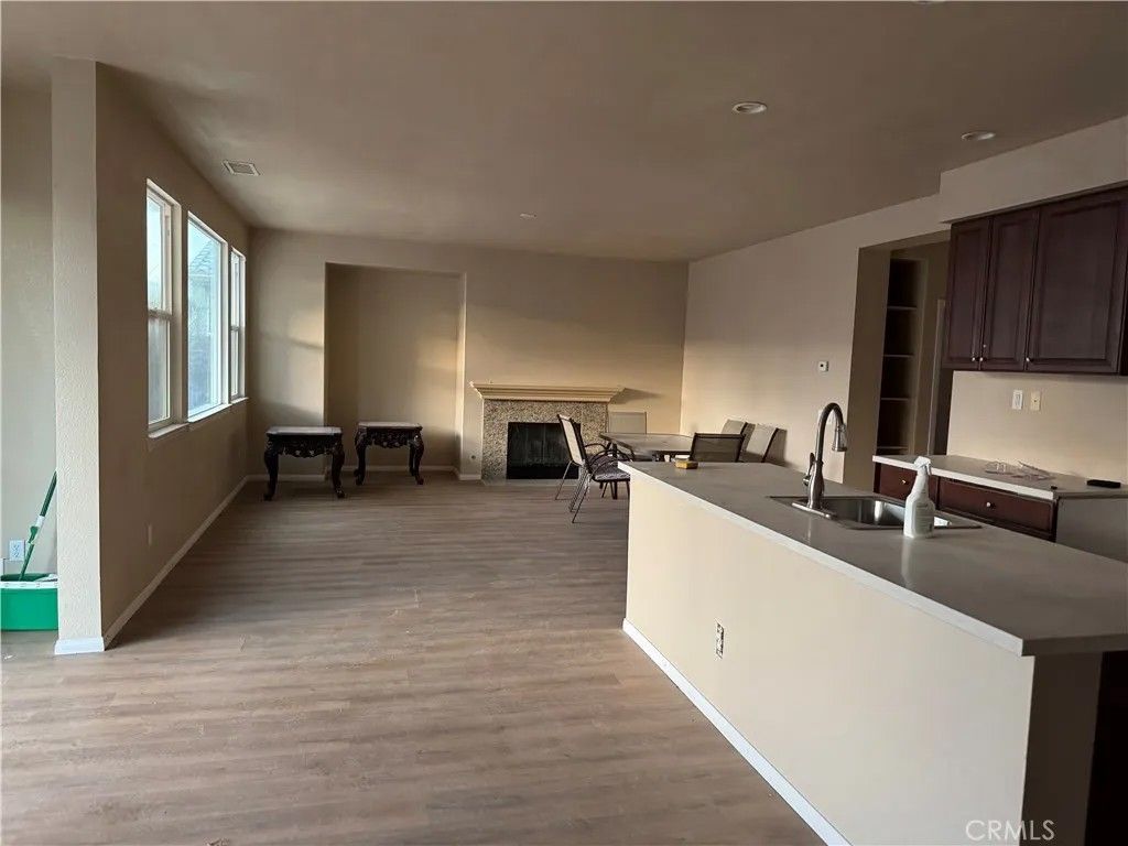 Photo of 594 Hyacinth Road, San Jacinto, CA 92582 (MLS # DW25034358)