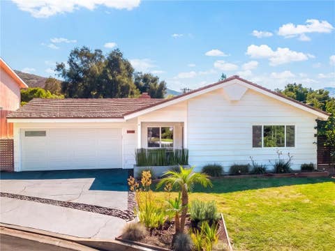 Photo of 460 Mount Carmel Drive, Glendale, CA 91206 (MLS # SB26179413)