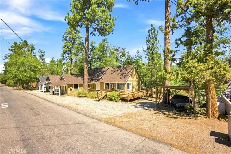 683 Sunset Lane