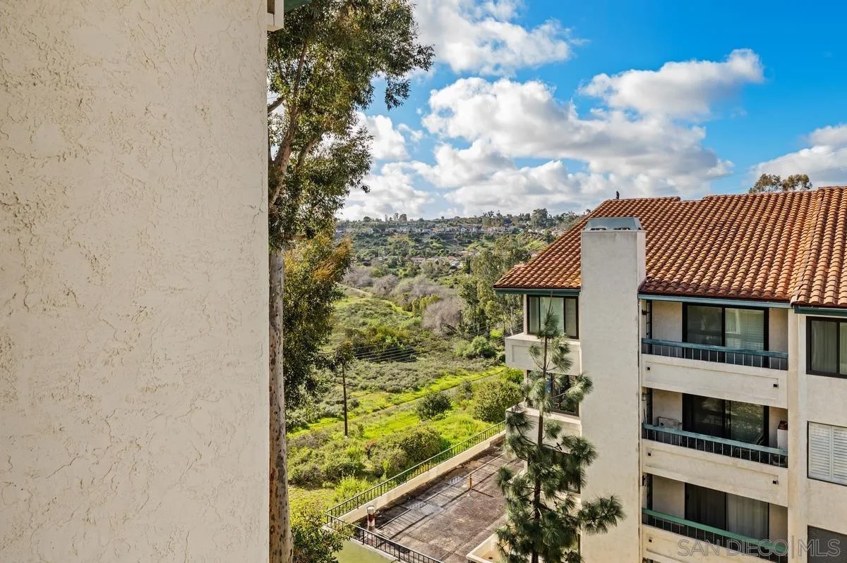 11255 Tierrasanta Blvd 118