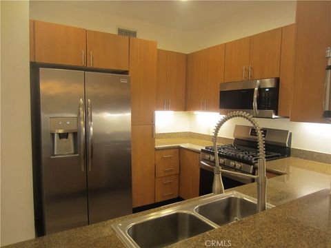 Tiny photo for 1480 Broadway #2505, San Diego, CA 92101 (MLS # OC25224126)