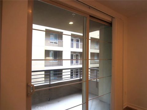 Tiny photo for 1480 Broadway #2505, San Diego, CA 92101 (MLS # OC25224126)