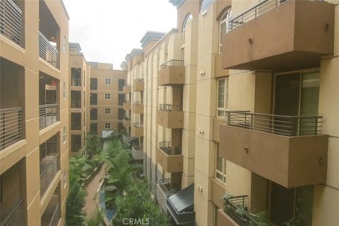 Tiny photo for 1480 Broadway #2505, San Diego, CA 92101 (MLS # OC25224126)
