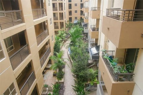 Tiny photo for 1480 Broadway #2505, San Diego, CA 92101 (MLS # OC25224126)