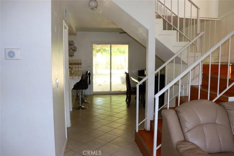 5009 E Avenue R11
