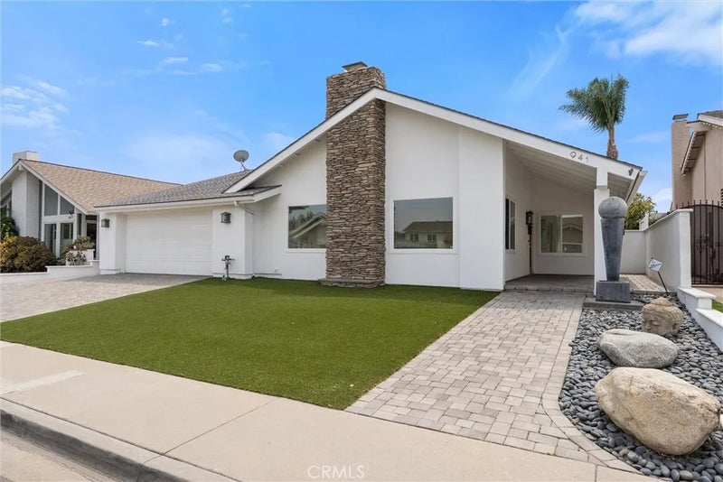 941 Jasmine Circle