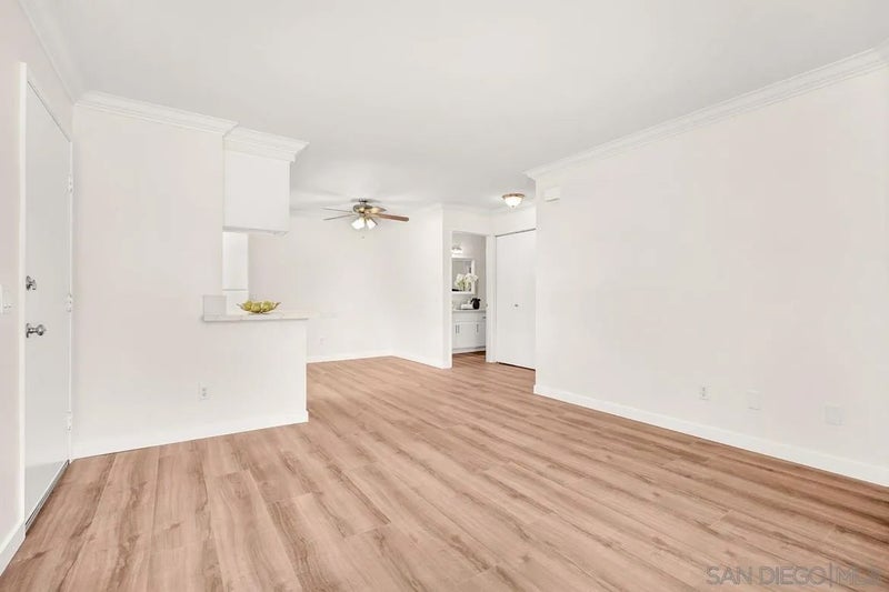 224 Woodland Pkwy 260