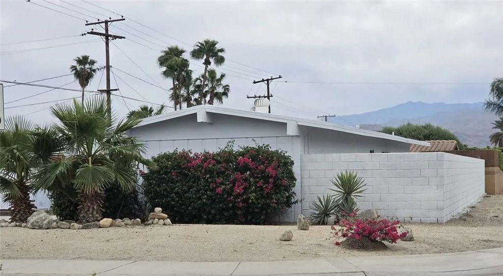 Photo of 68015 Estio Road, Cathedral City, CA 92234 (MLS # FR26071407)