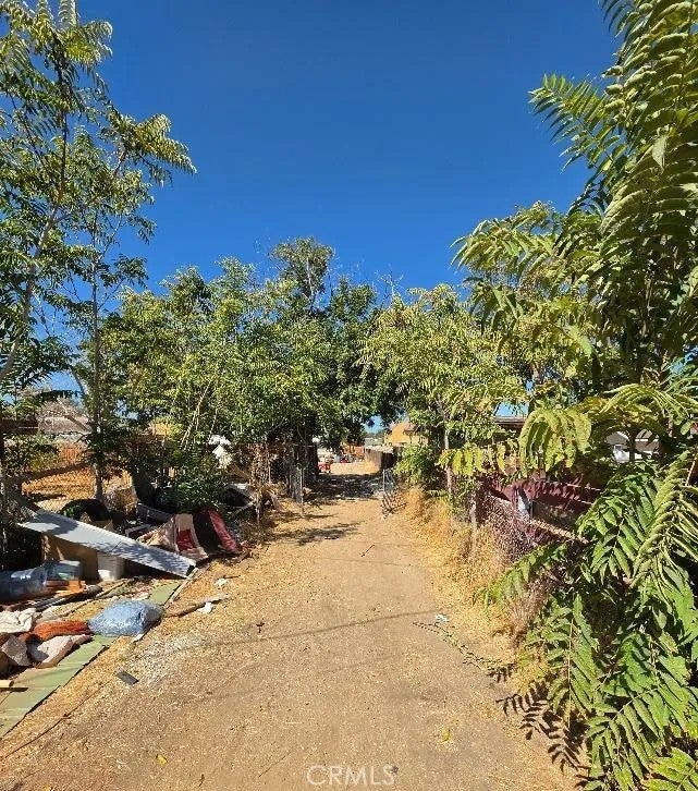 38107 12th East
