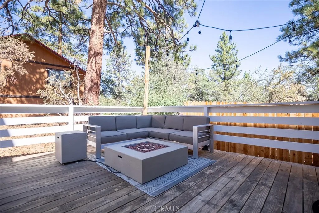 846 Maple Lane