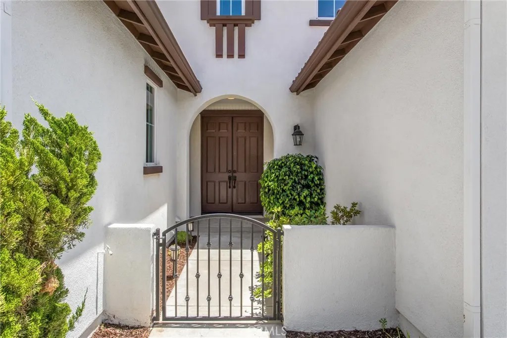 33369 Gold Mountain Road