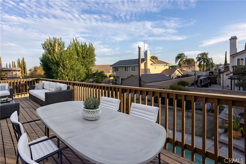 1551 W Via Bello Drive