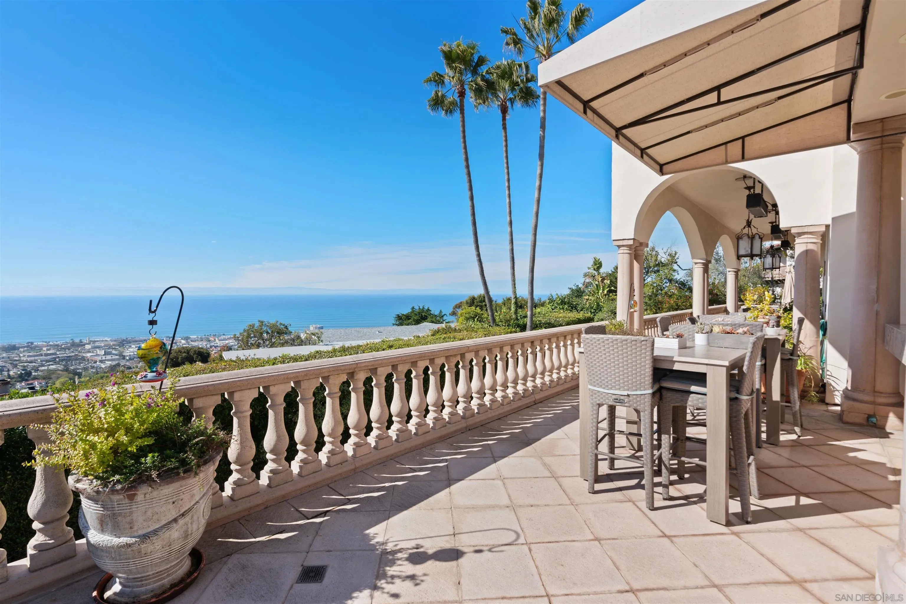 La Jolla, California 92037, United States, 6 Bedrooms Bedrooms, ,8 BathroomsBathrooms,Residential,Active,198687