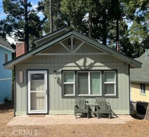 23376 Crestline Road