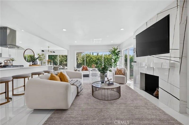 738 De Palma Way