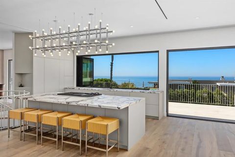 1506 Summit Ave Cardiff By The Sea CA 92007