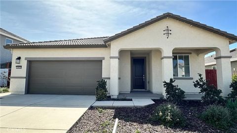 Photo of 2428 Freestone Drive, Merced, CA 95340 (MLS # MC26027226)