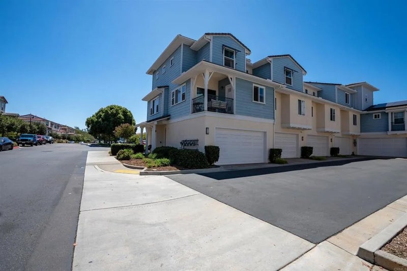 4368 nautilus way 10
