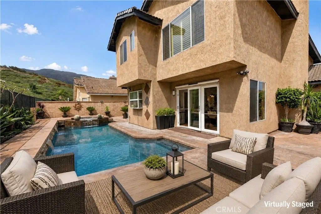 1231 Suncrest Drive