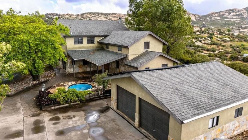 3860 Carveacre Road