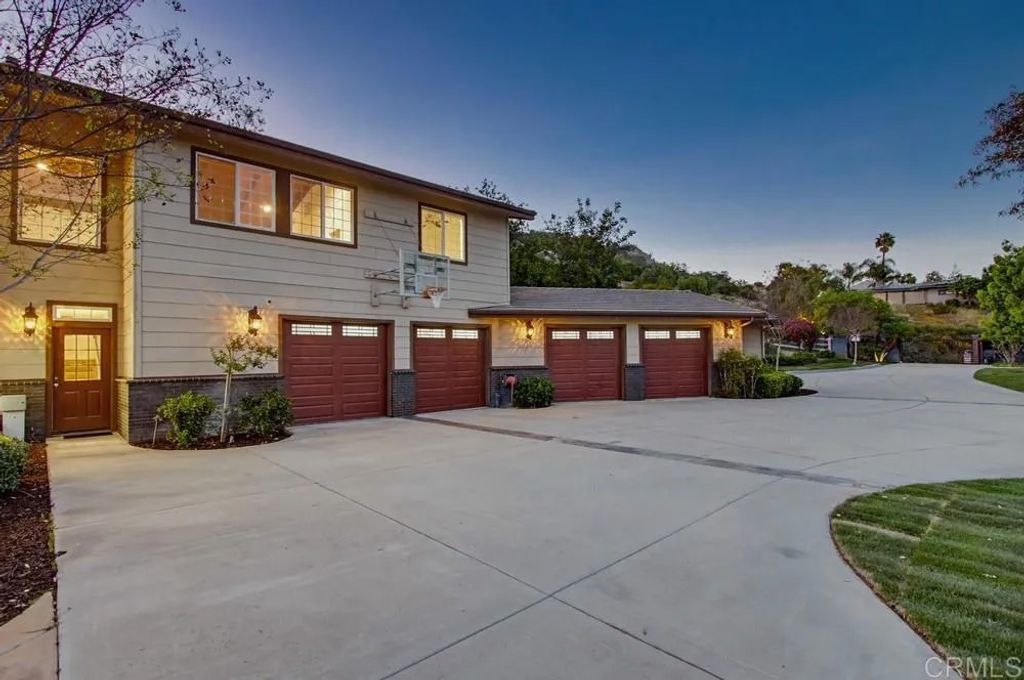 Photo of 15248 Sleepy Creek Road, El Cajon, CA 92021 (MLS # PTP2602118)