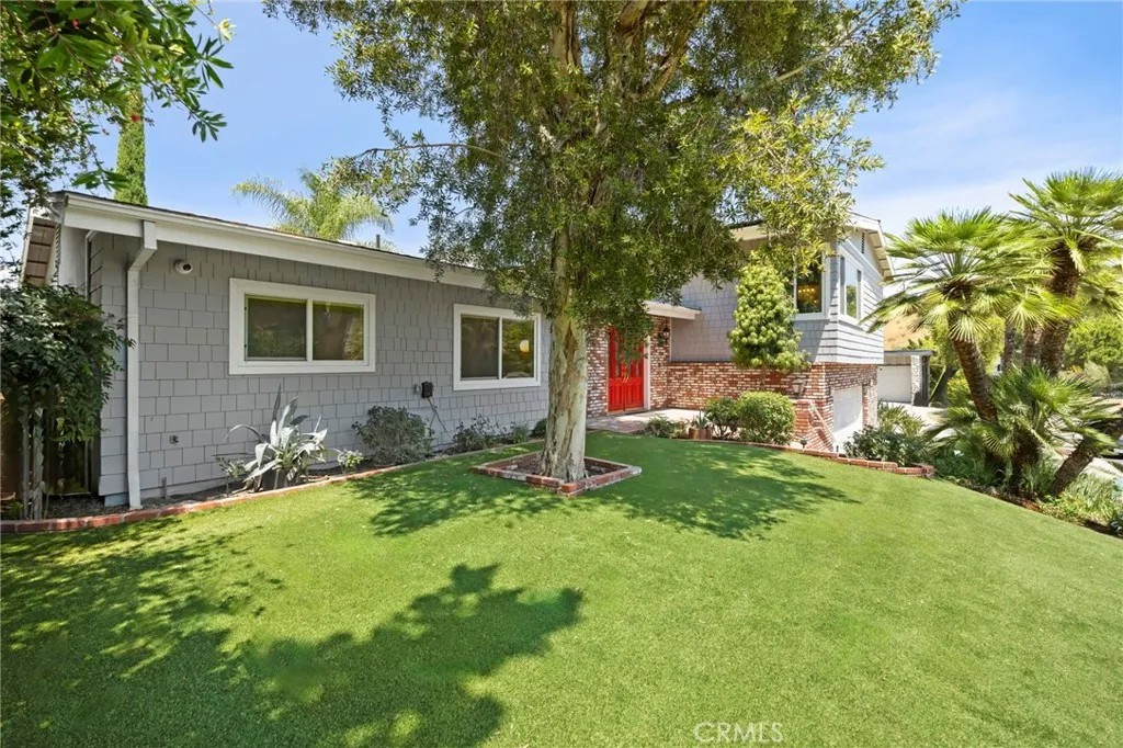 4135 Picasso Avenue