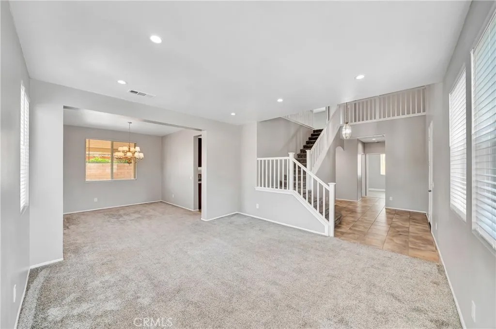 1222 W Avenue H7