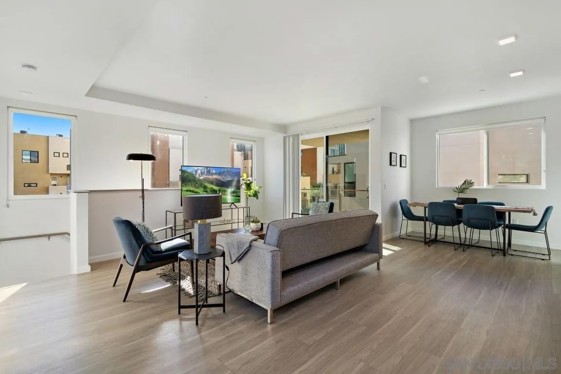 2891 B Streeet