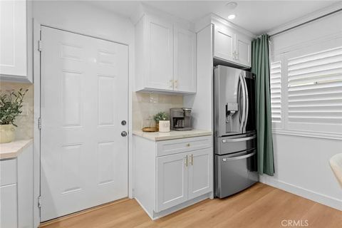 Tiny photo for 16782 Heritage Lane, Huntington Beach, CA 92647 (MLS # PW25245810)