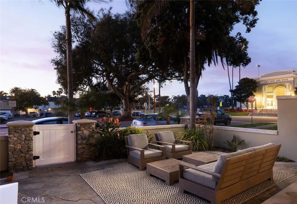 Photo of 624 16th Street, Huntington Beach, CA 92648 (MLS # PW26008117)