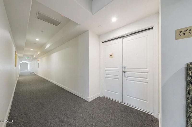 11 S 3rd Street 517