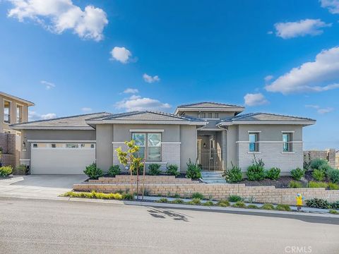 Photo of 32441 Toyon Rd, Temecula, CA 92591 (MLS # SW26053928)