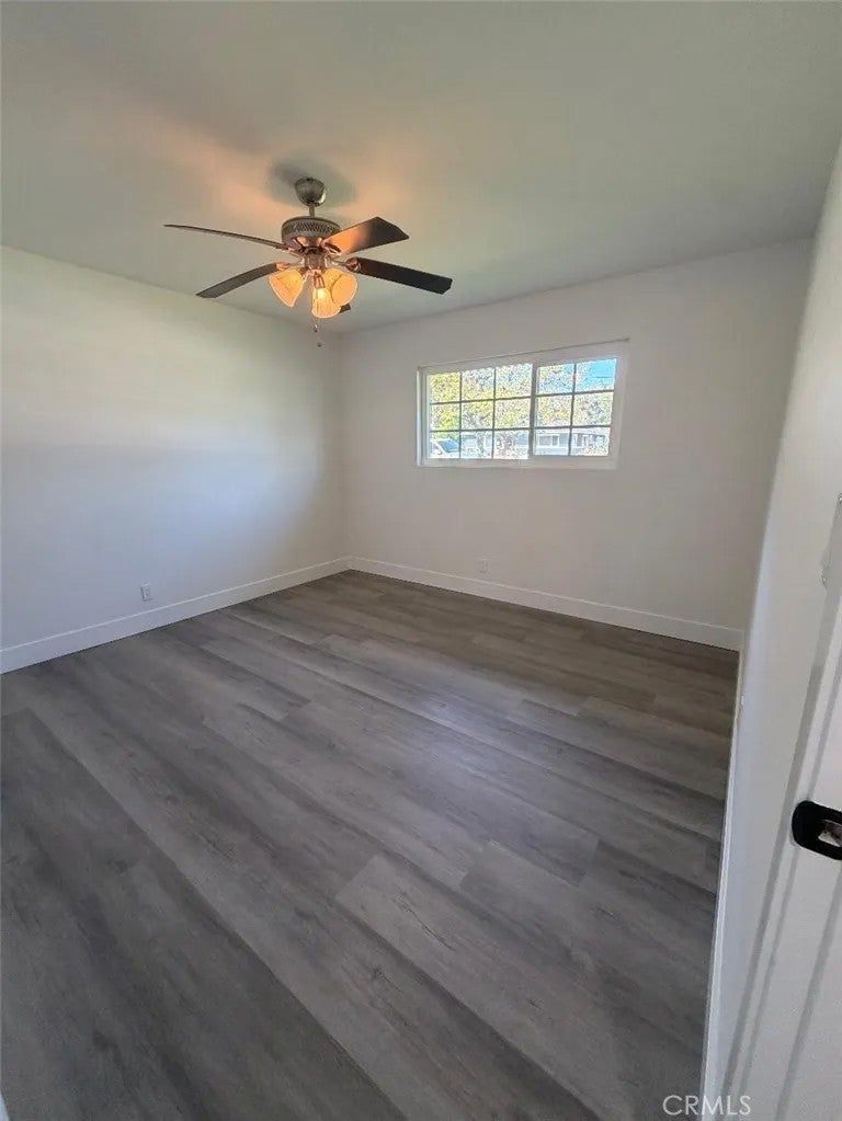 318 E Gladstone