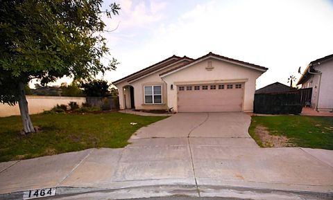 Photo of 1464 Owen Dr, Chula Vista, CA 91911 (MLS # 260007605)