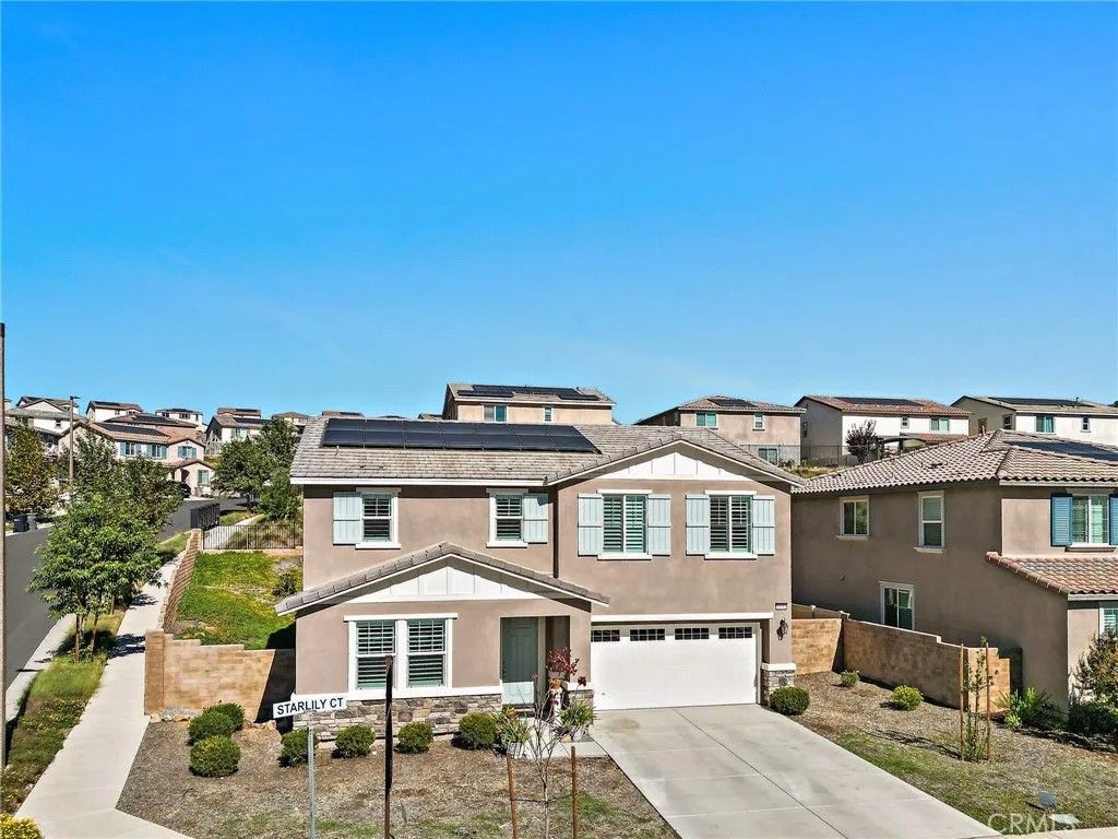 Photo of 11662 Starlily Court, Corona, CA 92883 (MLS # OC26065666)