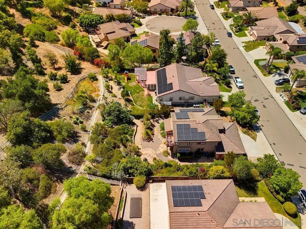 Photo of 3173 Willow Tree Ln, Escondido, CA 92027 (MLS # 260020242)
