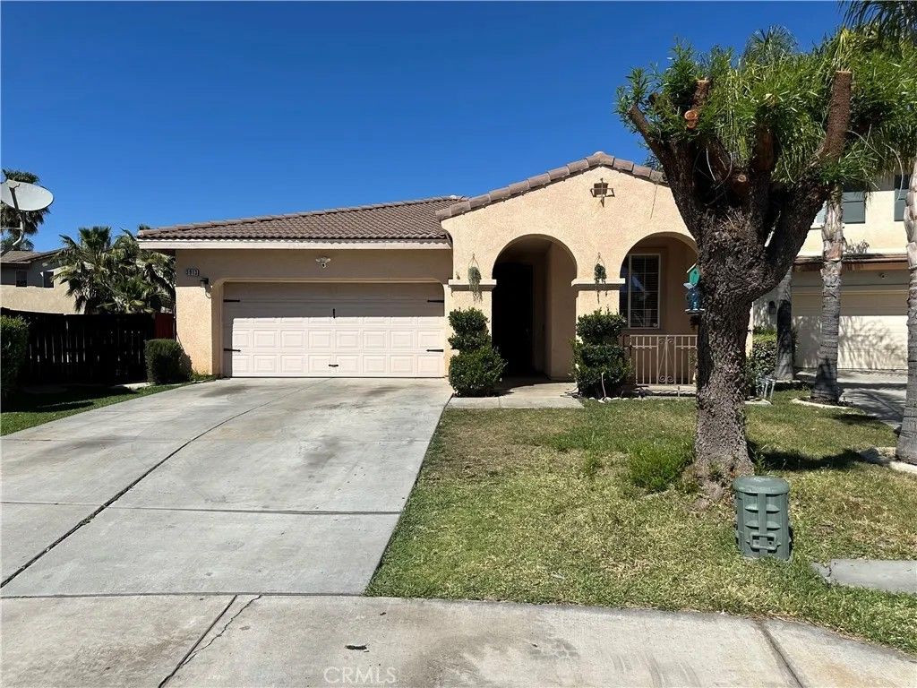 Photo of 3913 Manquelo Court, Perris, CA 92571 (MLS # IV26061653)