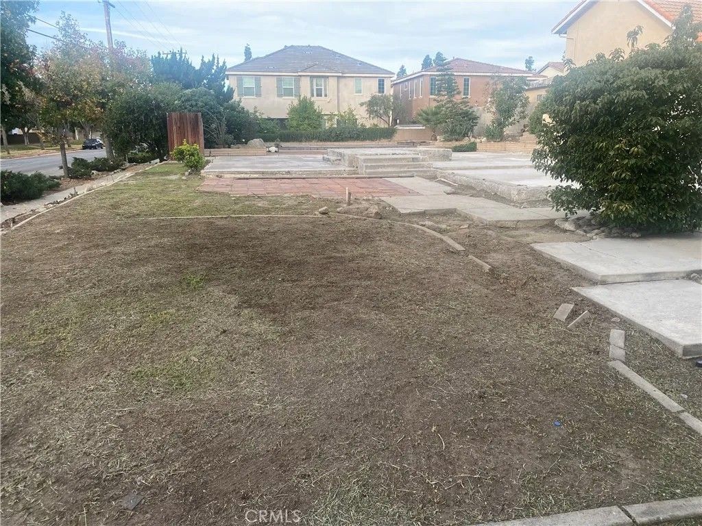 Photo of 1503 Fairwood Way, Upland, CA 91786 (MLS # HD25277966)