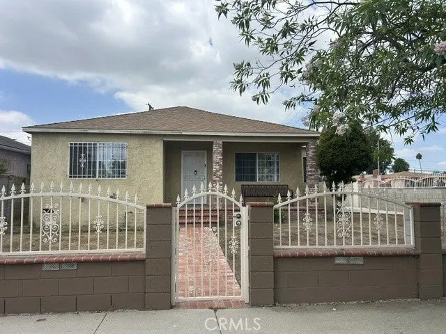 1301 S Castlegate