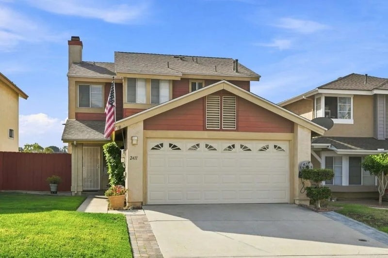 2411 Manzana Way