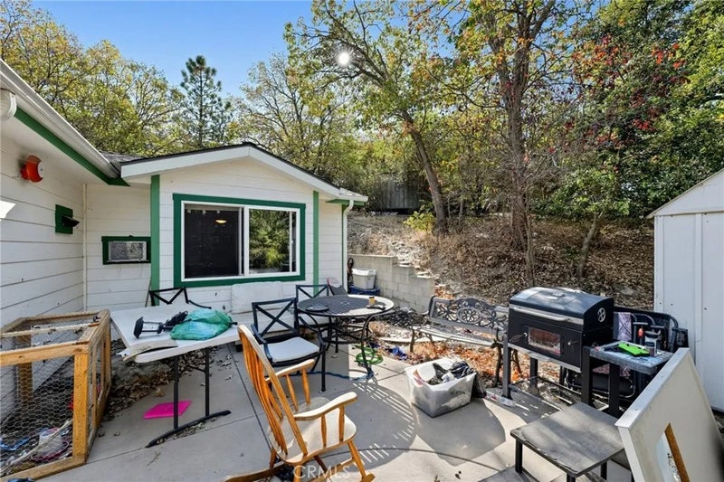 829 Hillside Drive