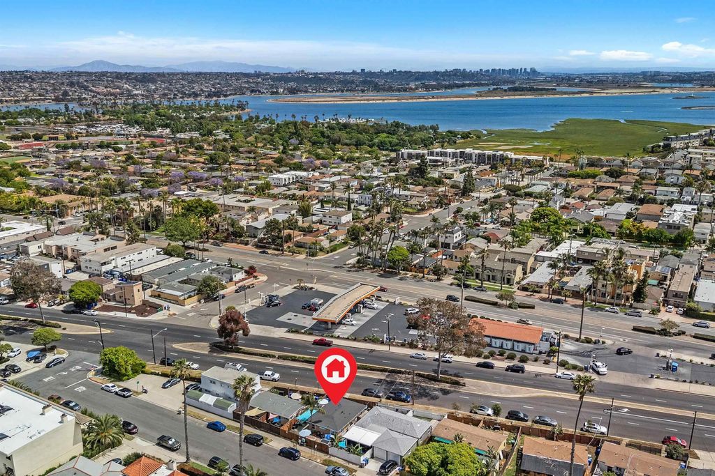 Photo of 2050-2052 Balboa Ave, San Diego, CA 92109 (MLS # 260009718)