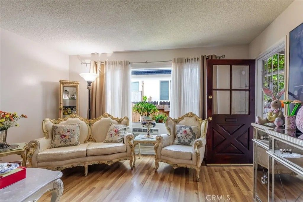 Photo of 12806 Oxnard Street, North Hollywood, CA 91606 (MLS # GD26039645)